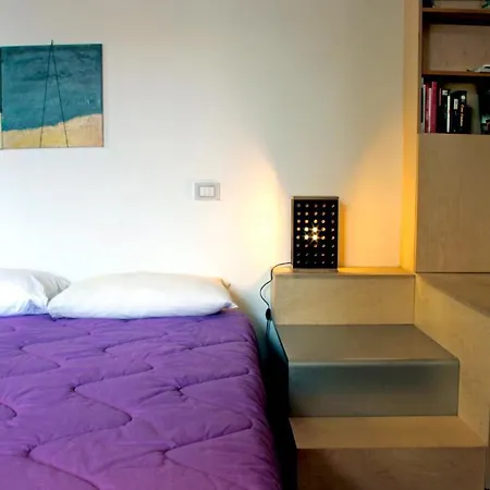 Apartment Aleph Design *