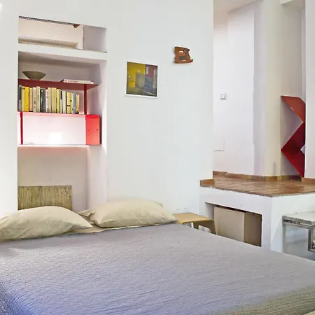 Aleph Design Apartment *